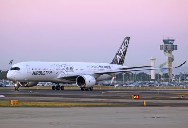 Women-in-Aviation-a350-visits-sydney